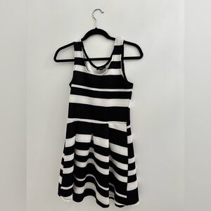 UK2LA Monochrome Striped Kids Dress